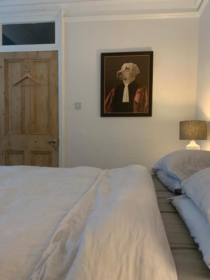 Bed and Breakfast St Martins Лондон Екстер'єр фото